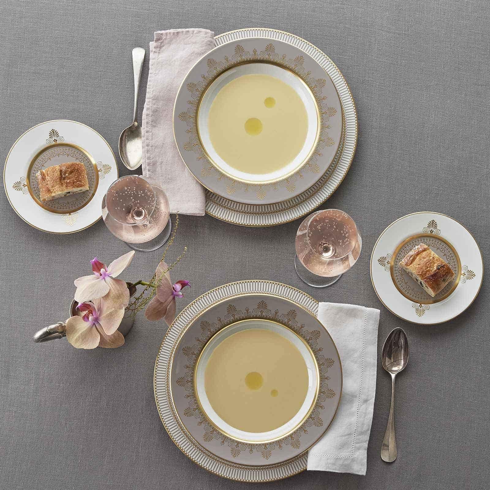 ウェッジウッド アンセミオン グレイ 23cm プレート アンセミオン グレイ スーププレート 23cm|WEDGWOOD公式